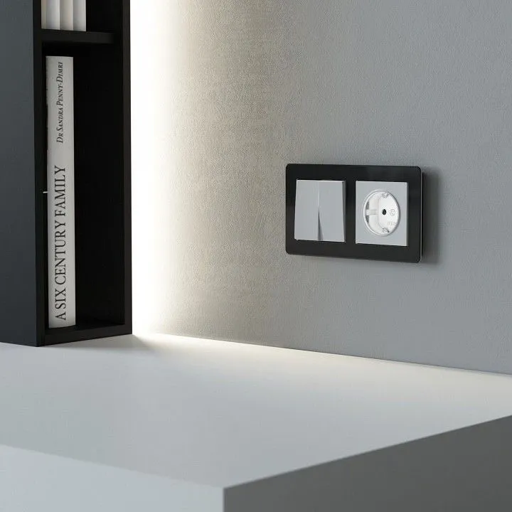 Розетка с заземлением с подсветкой, без рамки Werkel DBQ29 W1171461