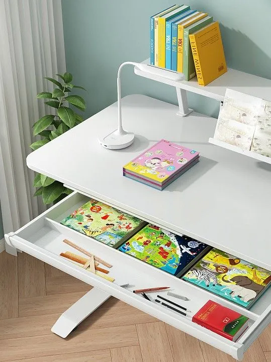 Стол компьютерный Kids Table 2