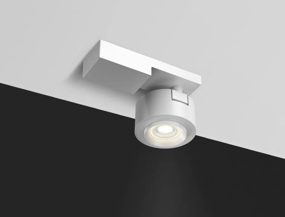 Светильник на штанге Maytoni Technical Трео C062CL-L12W3K
