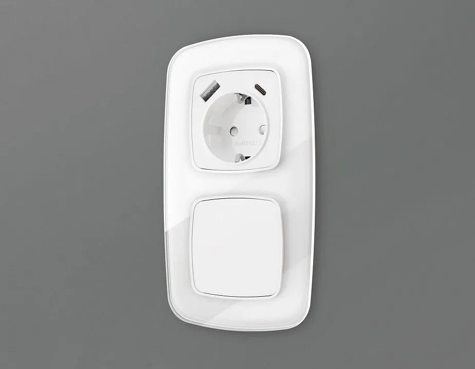 Накладка для розетки с заземлением и со шторками и 2хUSB type A и C Ambrella Volt OMEGA OP1100