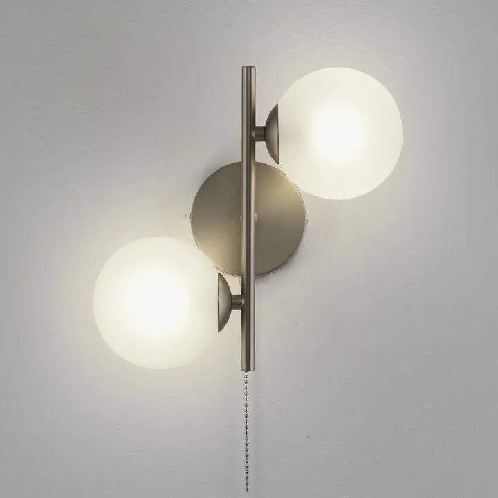 Бра Moderli Renny V11465-2W