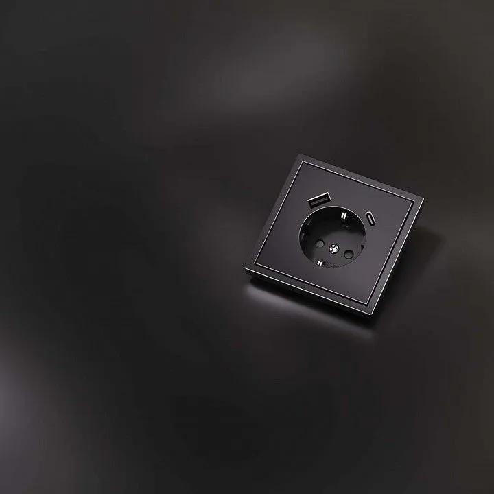 Накладка для розетки с заземлением и со шторками и 2хUSB type A и C Voltum S70 METAL VLSM001012