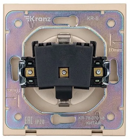 Розетка с заземлением и со шторкой, без рамки Kranz STRONG KR-78-0701-8