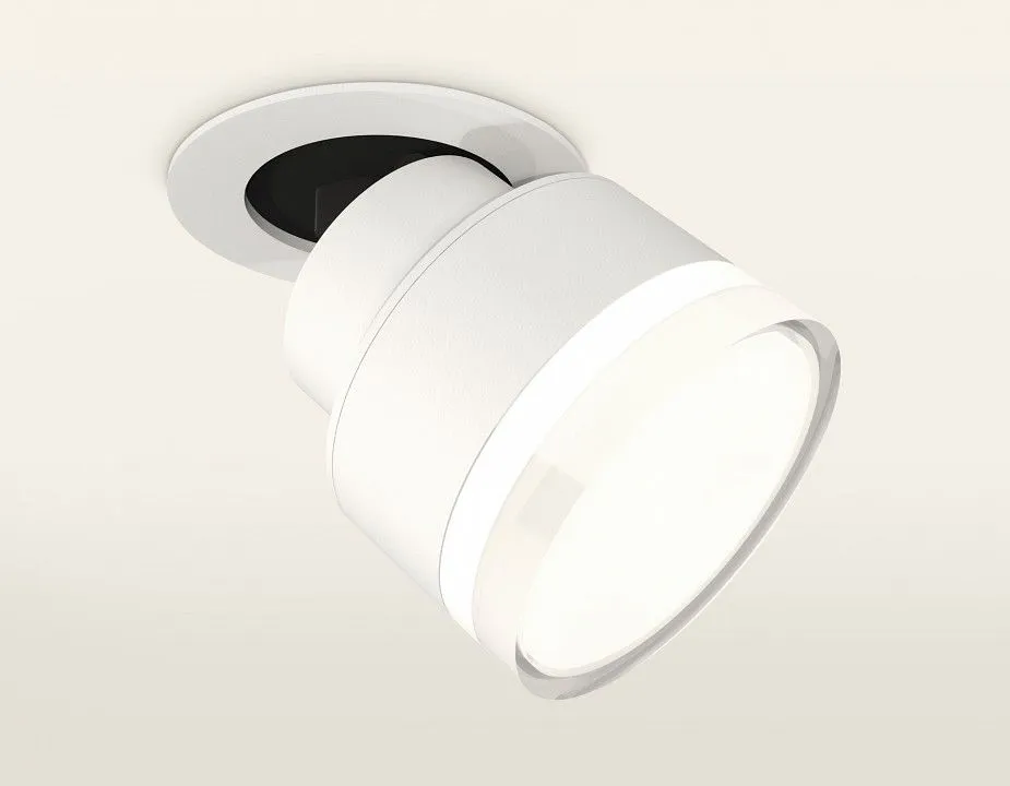 Спот Ambrella Light XM XM8101528
