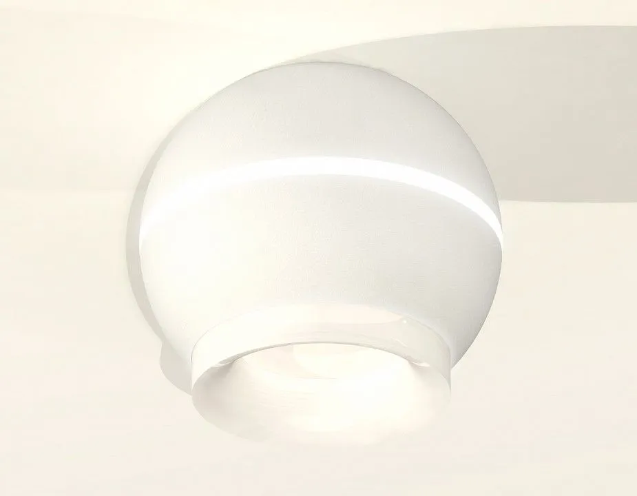 Накладной светильник Ambrella Light XS XS1101041