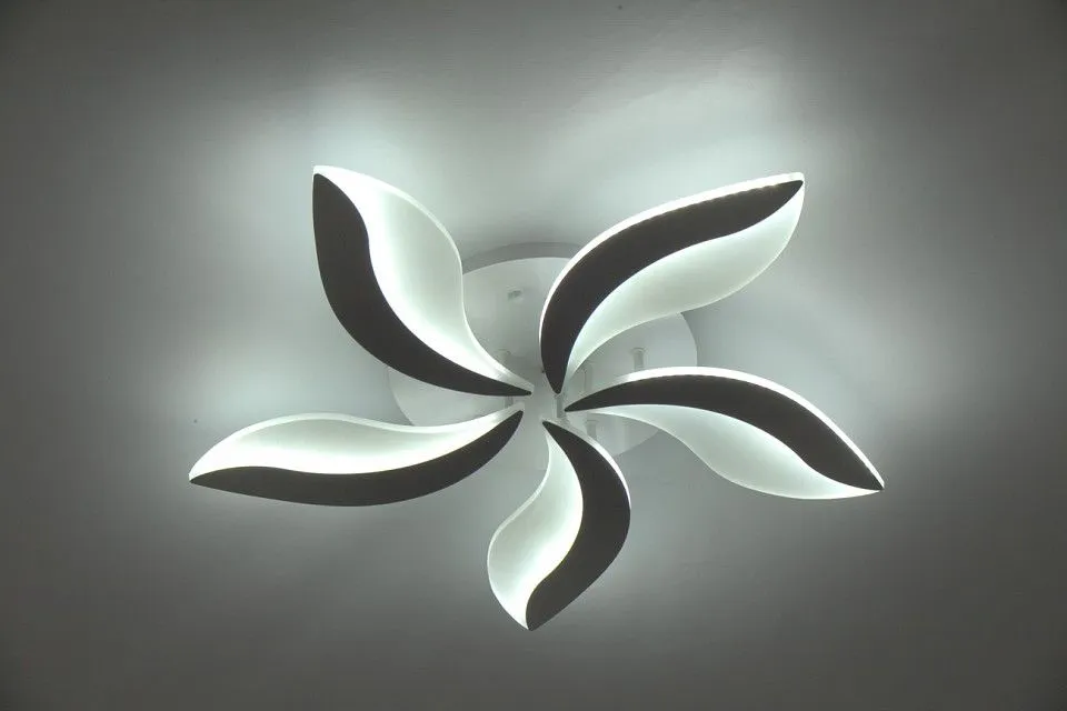 Потолочная люстра Escada Wind 10214/SG (60W)