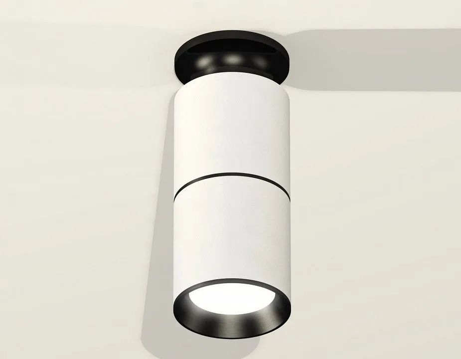 Накладной светильник Ambrella Light XS XS6301220