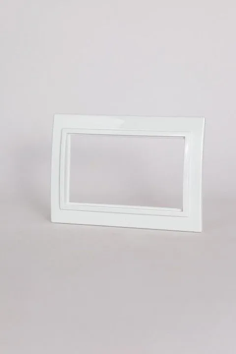 Рамка для двойной розетки Elbi Eleсtriс Zena 608-015600-908