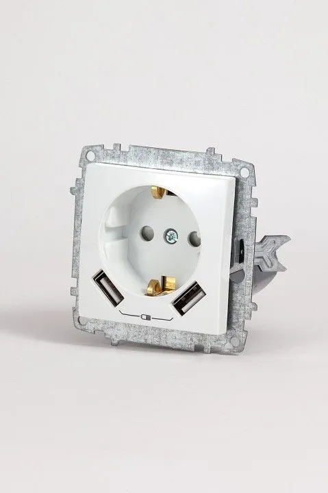 Розетка с заземлением и со шторкой и 2хUSB type A, без рамки Elbi Eleсtriс Zena Vega 609-015600-317