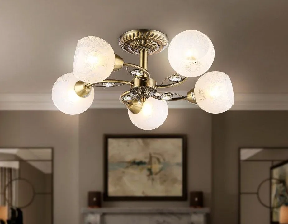 Люстра на штанге Ambrella Light TR TR3064