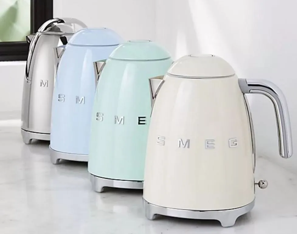 Чайник Smeg KLF03CREU