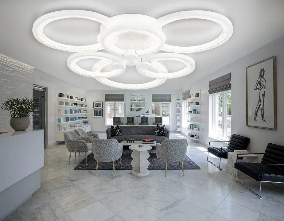 Потолочная люстра Ambrella Light FA FA4085