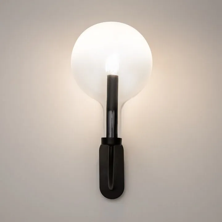 Бра Maytoni Статус MOD333WL-01B