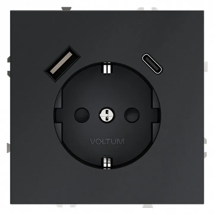 Розетка с заземлением и со шторкой и 2хUSB type A и C, без рамки Voltum S70 VLS040507
