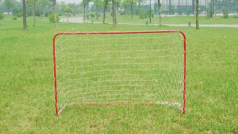 Ворота футбольные