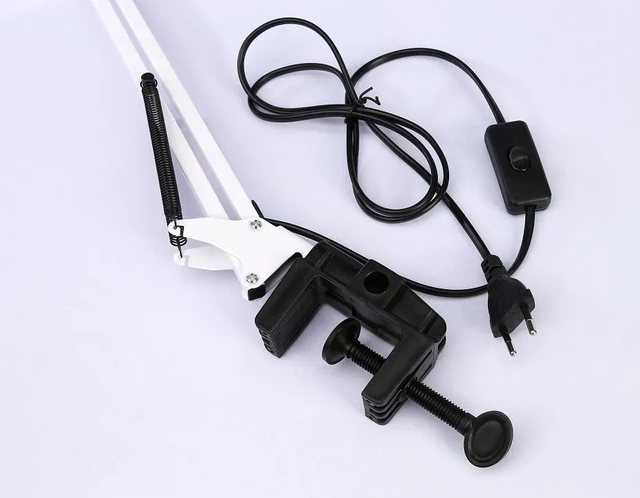 Настольная лампа офисная Ambrella Light DE DE7719