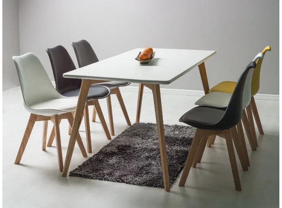 Стул Eames Bon