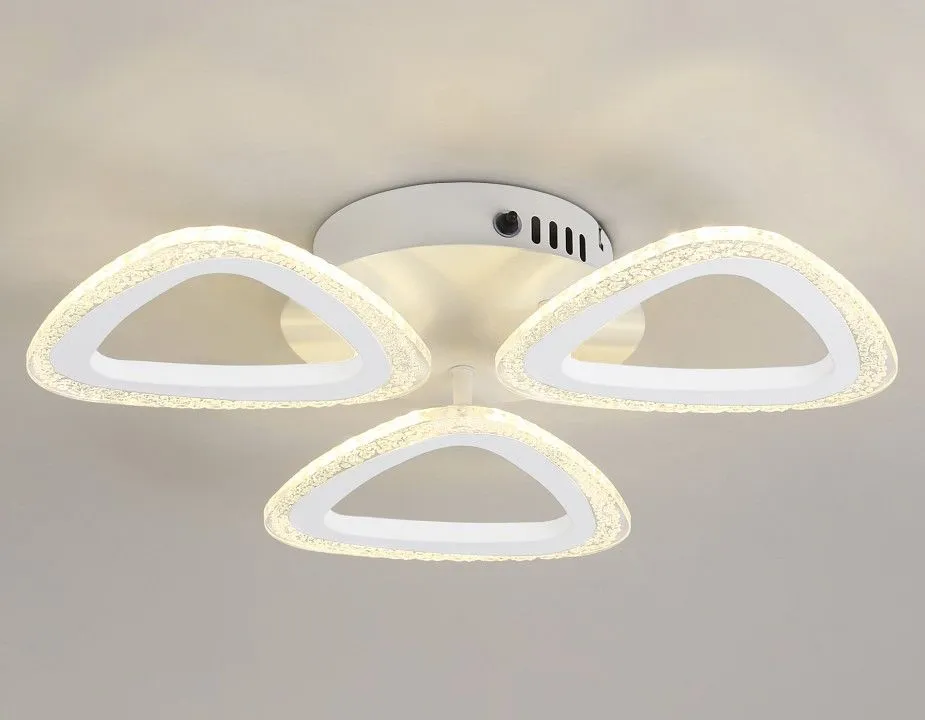Потолочная люстра Ambrella Light FA FA4508