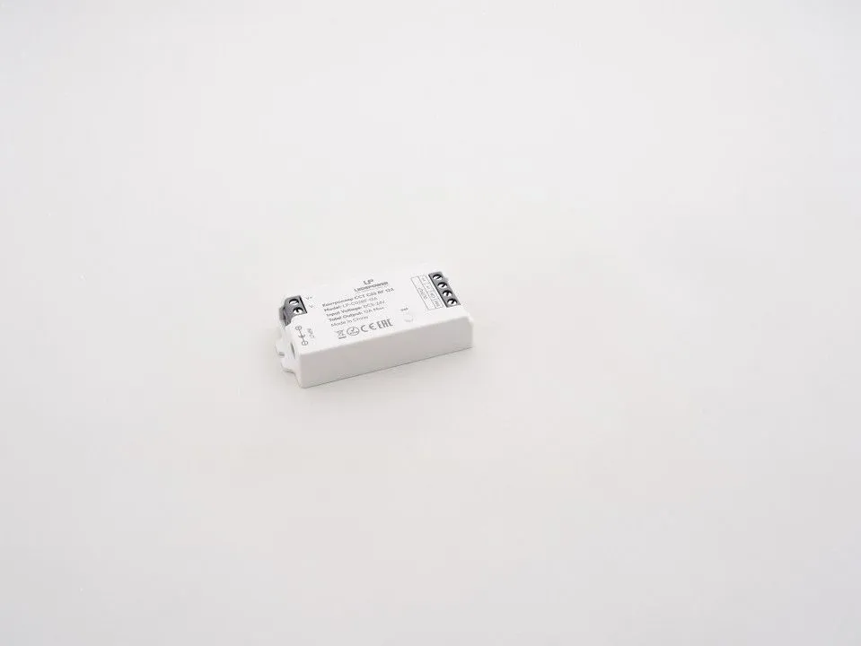 Контроллер-выключатель LEDS POWER C02 RF 006406
