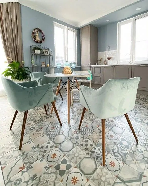 Стол обеденный Eames DSW New