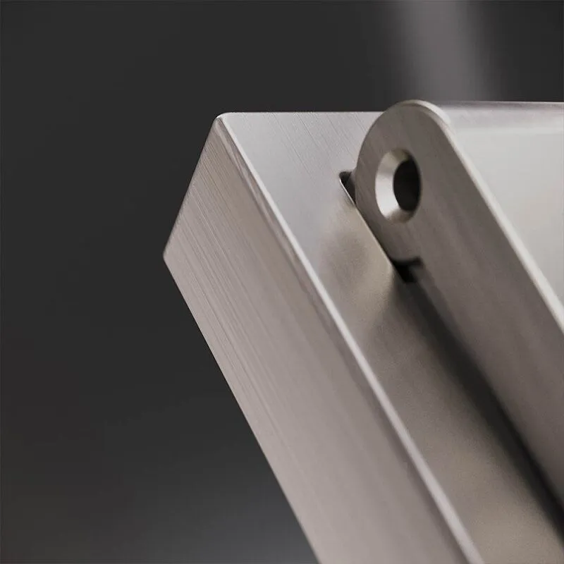 Накладка для розетки с заземлением и со шторками с крышкой Voltum S70 METAL VLSM000811