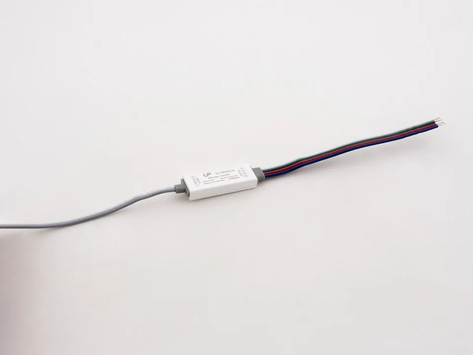 Контроллер-регулятор цвета RGB LEDS POWER TM30-H+App Umi Mesh 005386