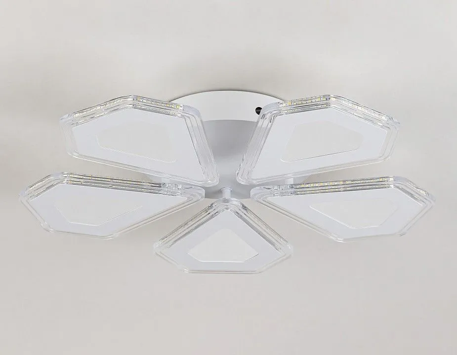 Потолочная люстра Ambrella Light FA FA4030