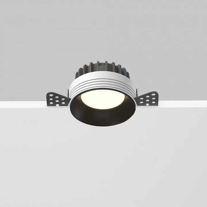 Встраиваемый светильник Maytoni Technical Окно DL055-8W3-4-6K-TRS-B