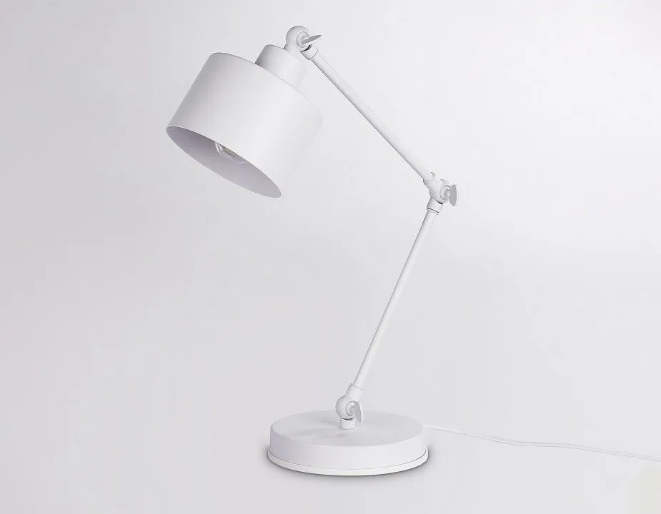 Настольная лампа офисная Ambrella Light TR TR8152