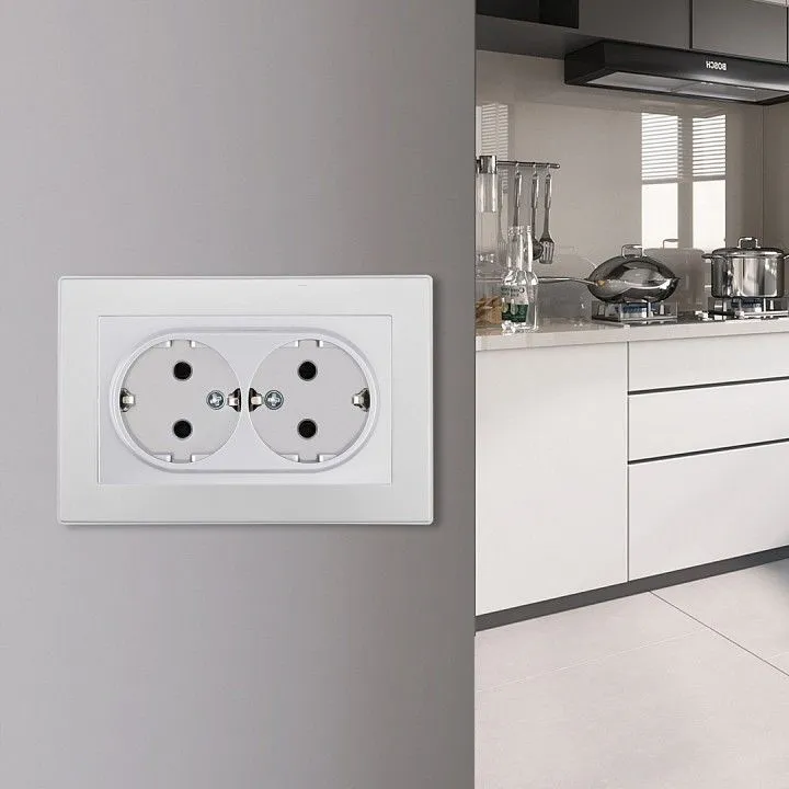 Розетка двойная с заземлением и со шторкой Arte Milano SET06-2 SET06-double-40-2 silver