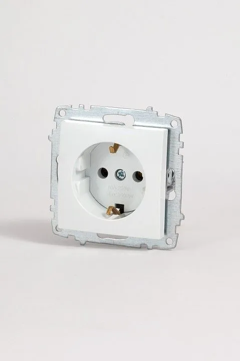 Розетка с заземлением, без рамки Elbi Eleсtriс Zena Vega 609-015600-217