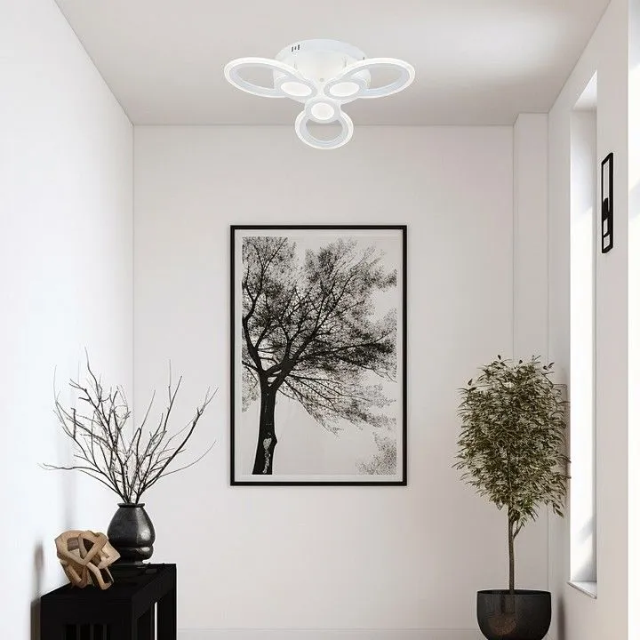 Потолочная люстра Escada 10230 10230/3LED