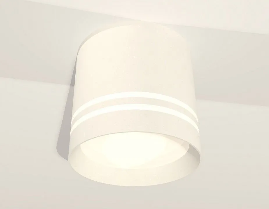 Накладной светильник Ambrella Light XS XS8110007