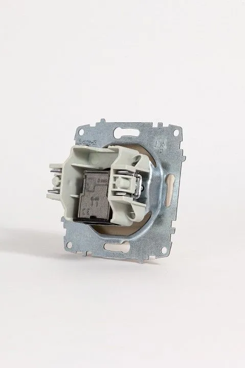 ТВ-розетка проходная без рамки Elbi Eleсtriс Zena Vega 609-010300-272