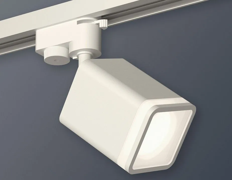 Светильник на штанге Ambrella Light XT XT7812021