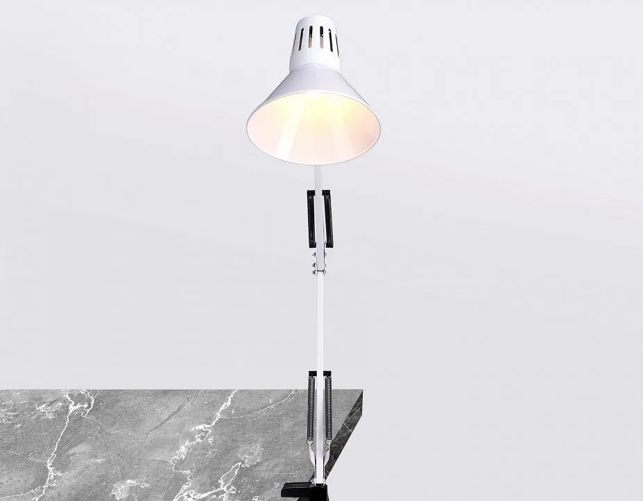 Настольная лампа офисная Ambrella Light DE DE7719