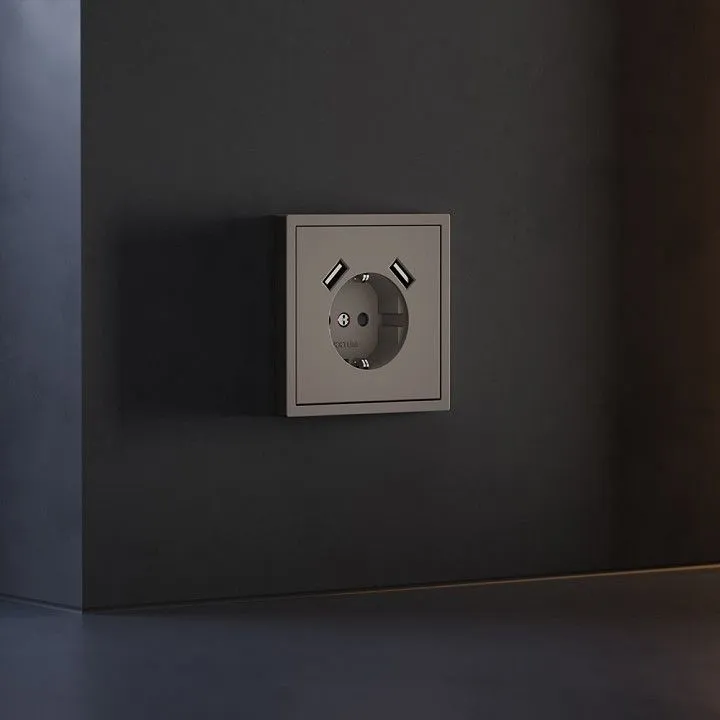 Накладка для розетки с заземлением и со шторками и 2хUSB type A Voltum S70 VLS000914