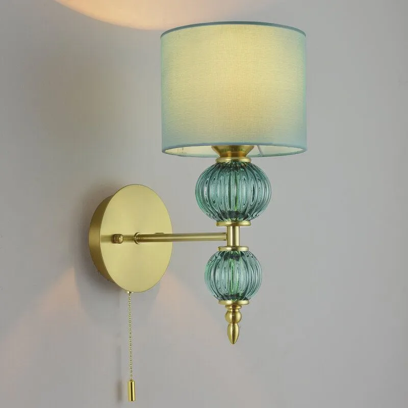 Бра Lumion CLASSI 8419/1W