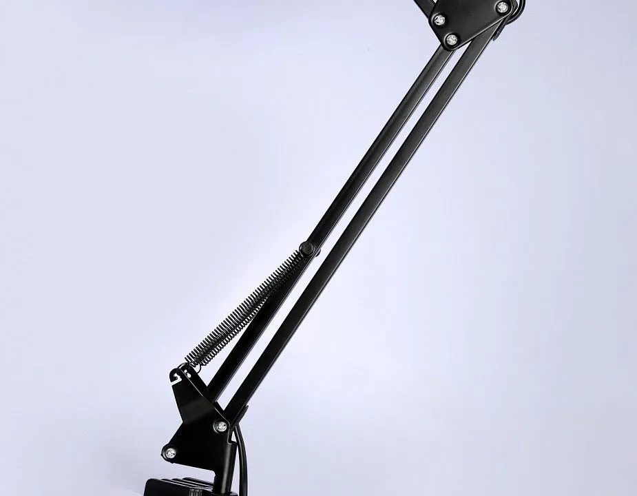 Настольная лампа офисная Ambrella Light DE DE7722