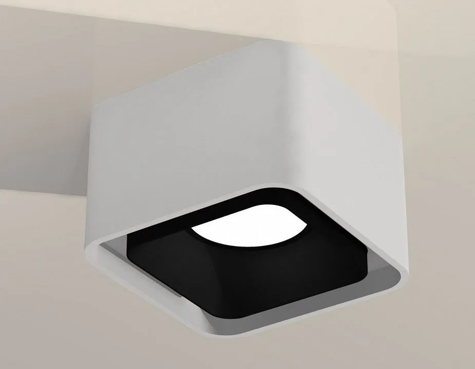 Накладной светильник Ambrella Light XS XS7832002