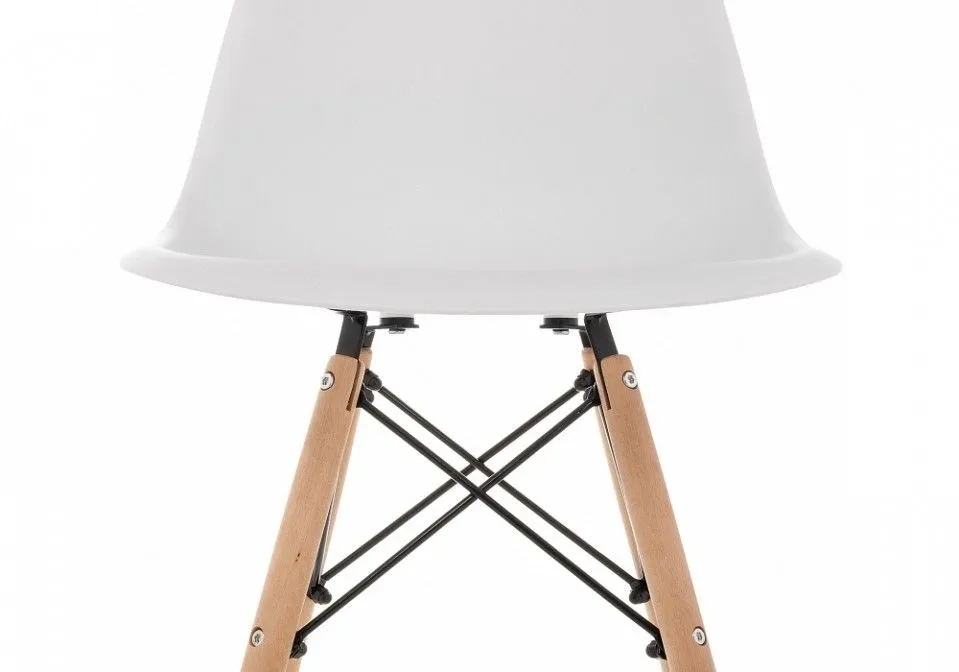 Стул Eames PC-015