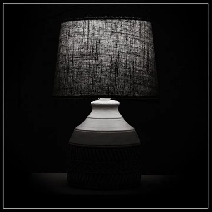 Настольная лампа декоративная Arte Lamp Tiaki A4636LT-1GY