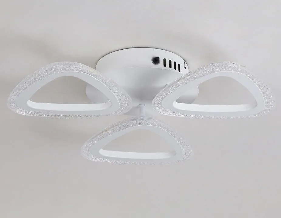 Потолочная люстра Ambrella Light FA FA4508