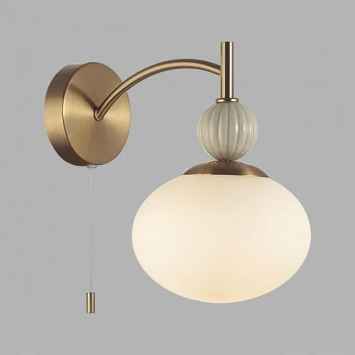 Бра Lumion GLORIYA 8272/1W