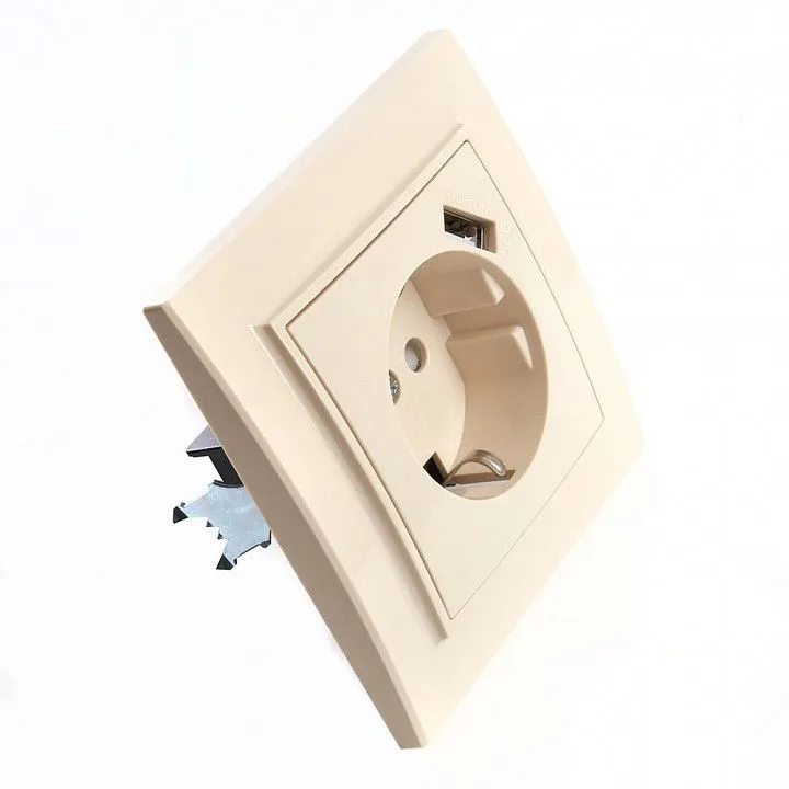Розетка с заземлением и со шторкой и USB Stekker Эрна 39237