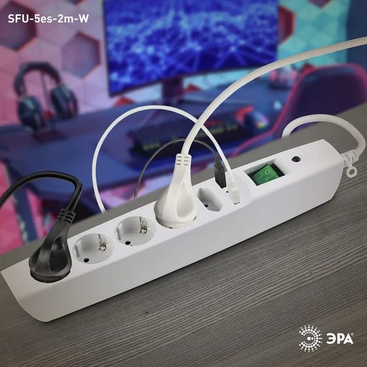 Удлинитель с выключателем Эра  SFU-5es-2m-W