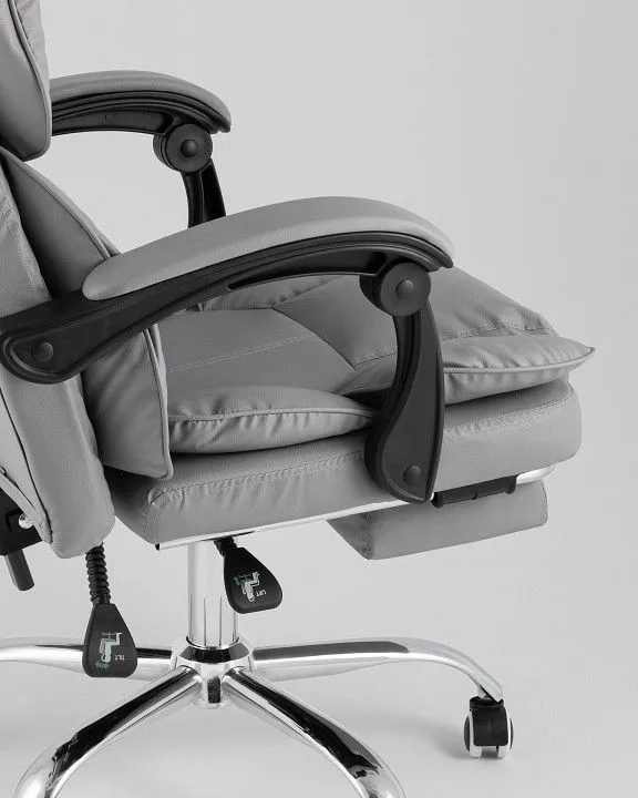 Кресло для руководителя TopChairs Siento