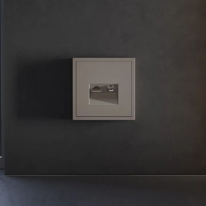 Накладка для ТВ-розетки и RJ-11 или RJ-45 Voltum S70 VLS002714