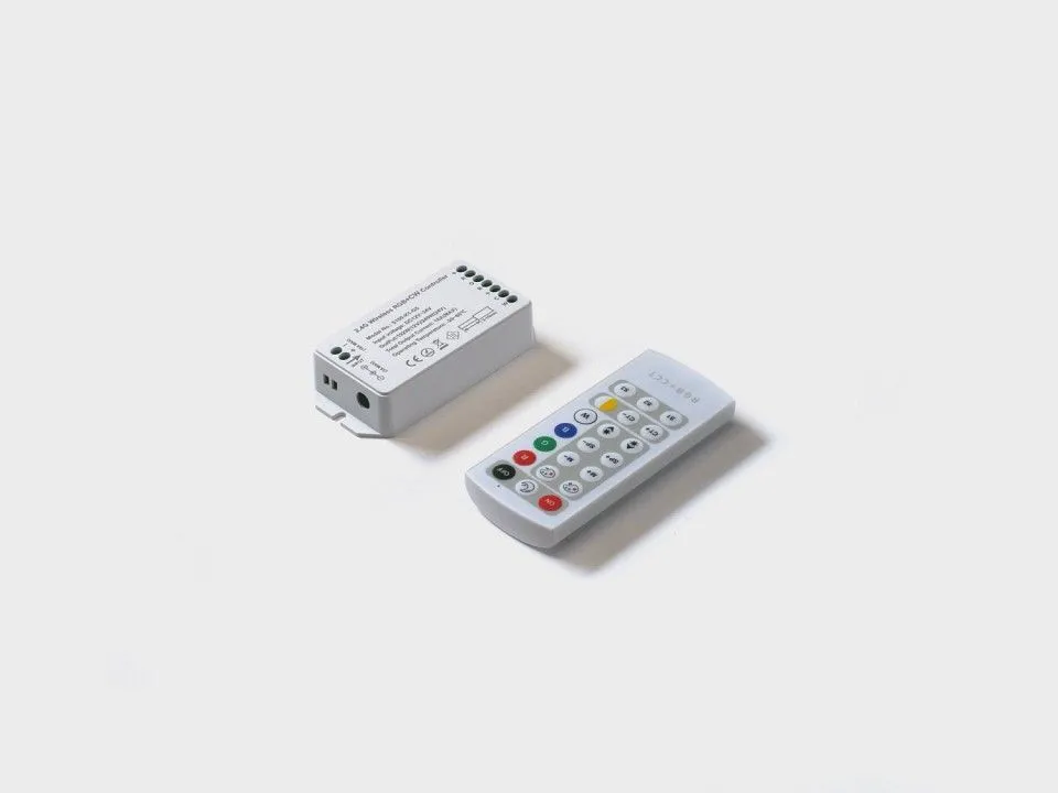 Контроллер-регулятор цвета RGBW с пультом ДУ SWG  00-00021388