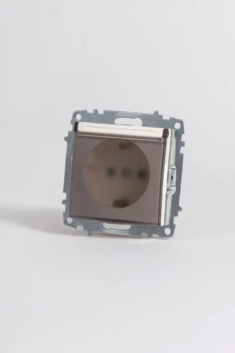Розетка с заземлением с крышкой, без рамки Elbi Eleсtriс Zena Vega 609-010200-218